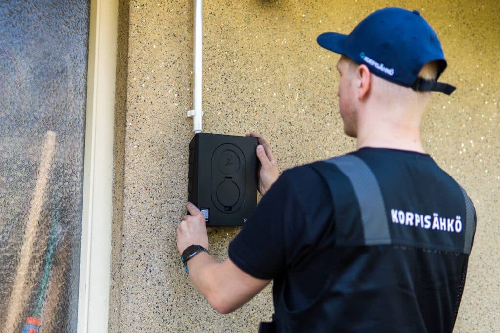 Millainen on paras sähköauton latausasema omakotitaloon?